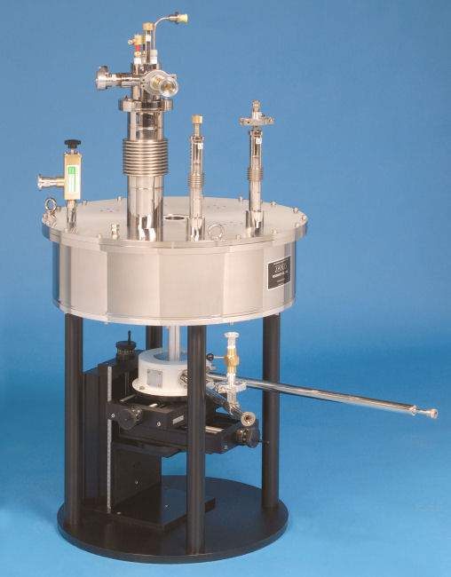 ST-500 microscopy superconducting magnet system