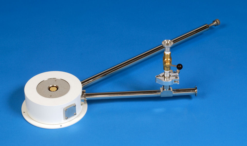 ST-500_microscopy_SuperTran_continuous_flow_cryostat_SampleInVacuum ST-500 microscopy SuperTran cryostat
