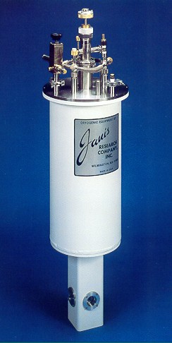 SVT-400 high-efficiency SuperVariTemp  reservoir cryostat
